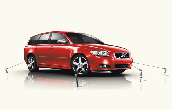 VOLVO V50 D2 R-DESIGN